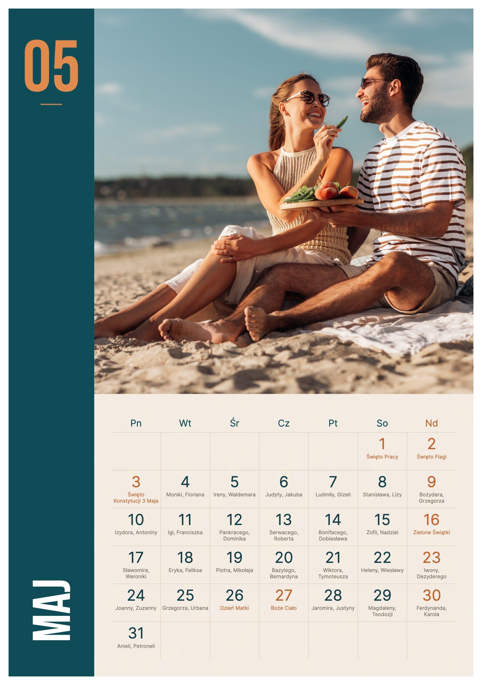 Photo calendar Side Panel